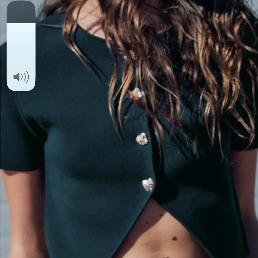 Chic Zara new Button-Up Top